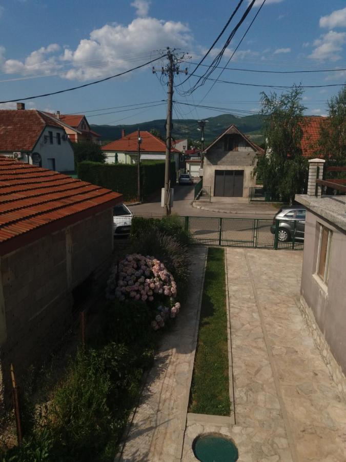 Apartman Mila I Kaja Nikšić Extérieur photo